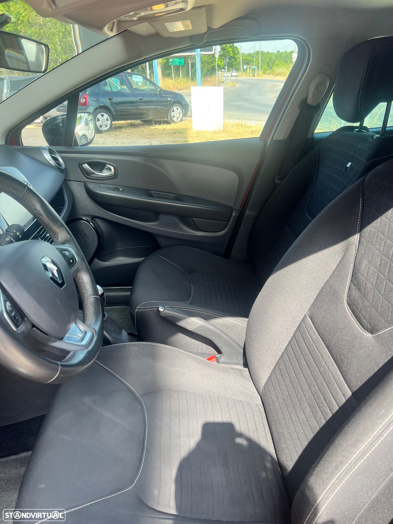 Renault Clio 0.9 TCE Confort - 10