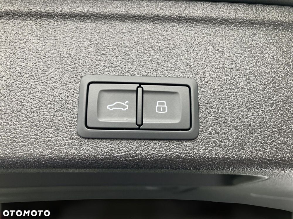 Audi A4 Avant 40 TDI mHEV Quattro S Line S tronic - 16