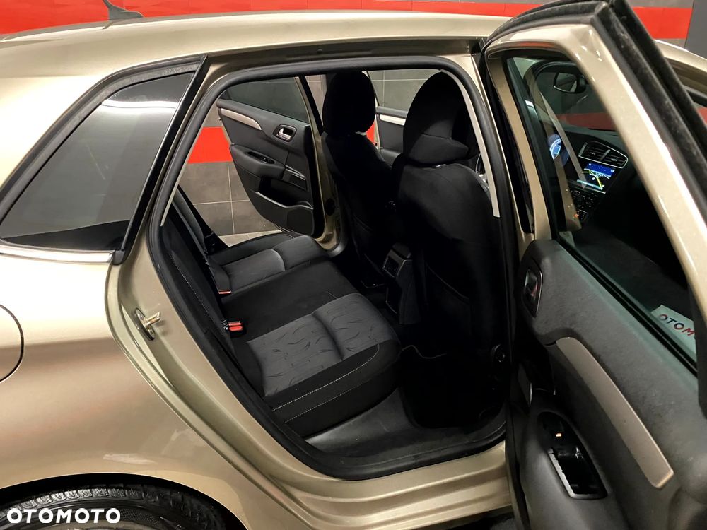 Citroën C4 1.6 VTi Exclusive - 22