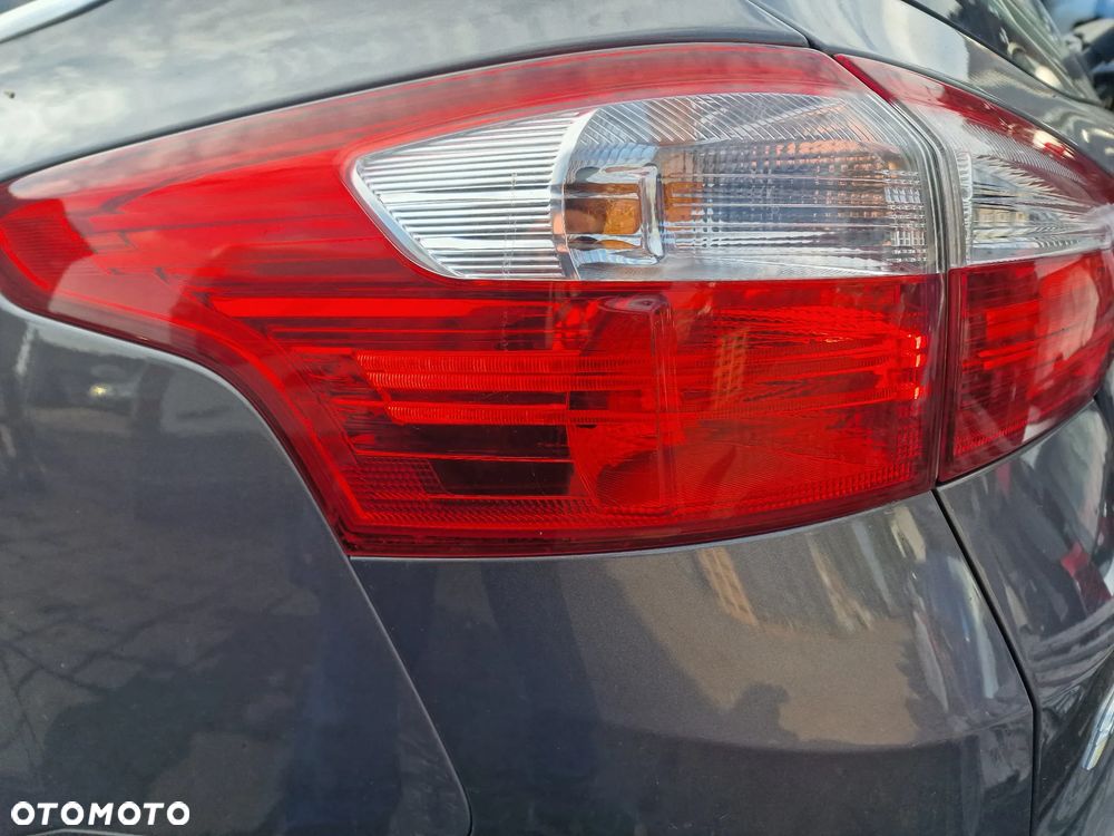 Lampy tył ford  Focus  mk3  kombi  led - 5