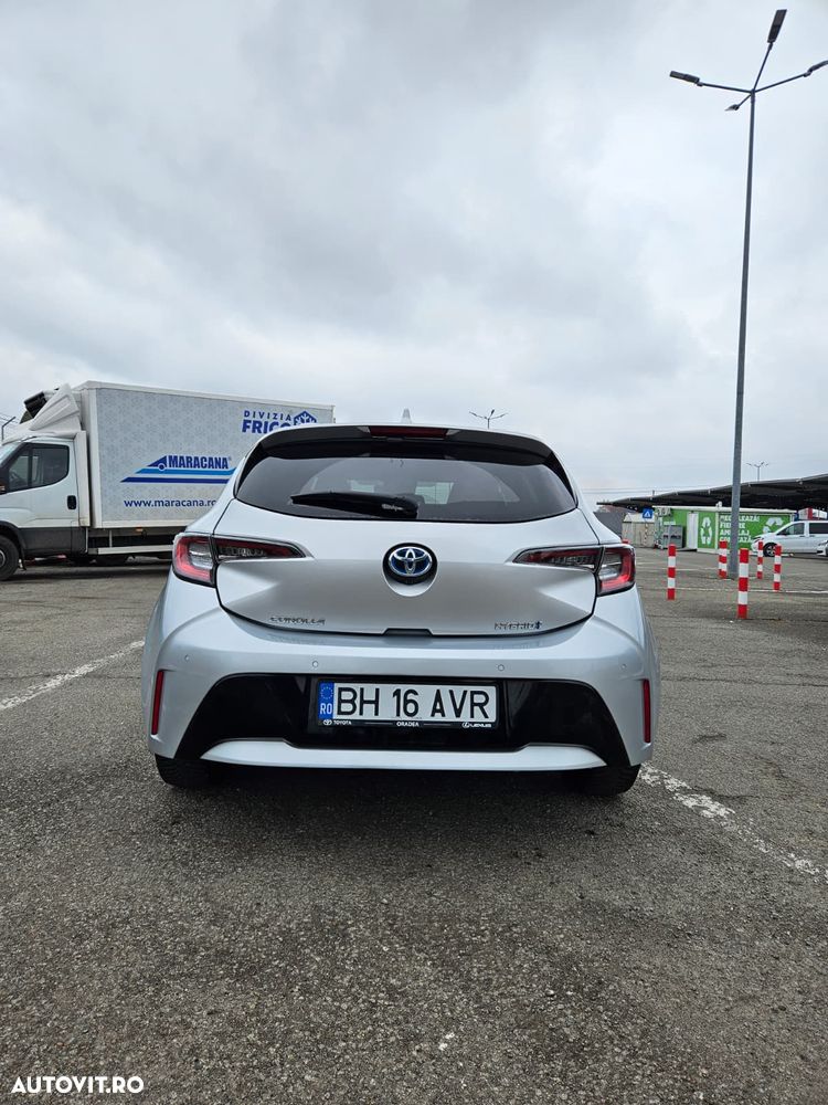 Toyota Corolla 1.8 Business Edition - 4