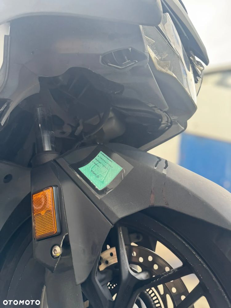 Honda NSS - 13