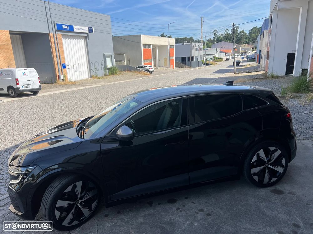 Renault Mégane E-Tech 220 Comfort Range Iconic - 17