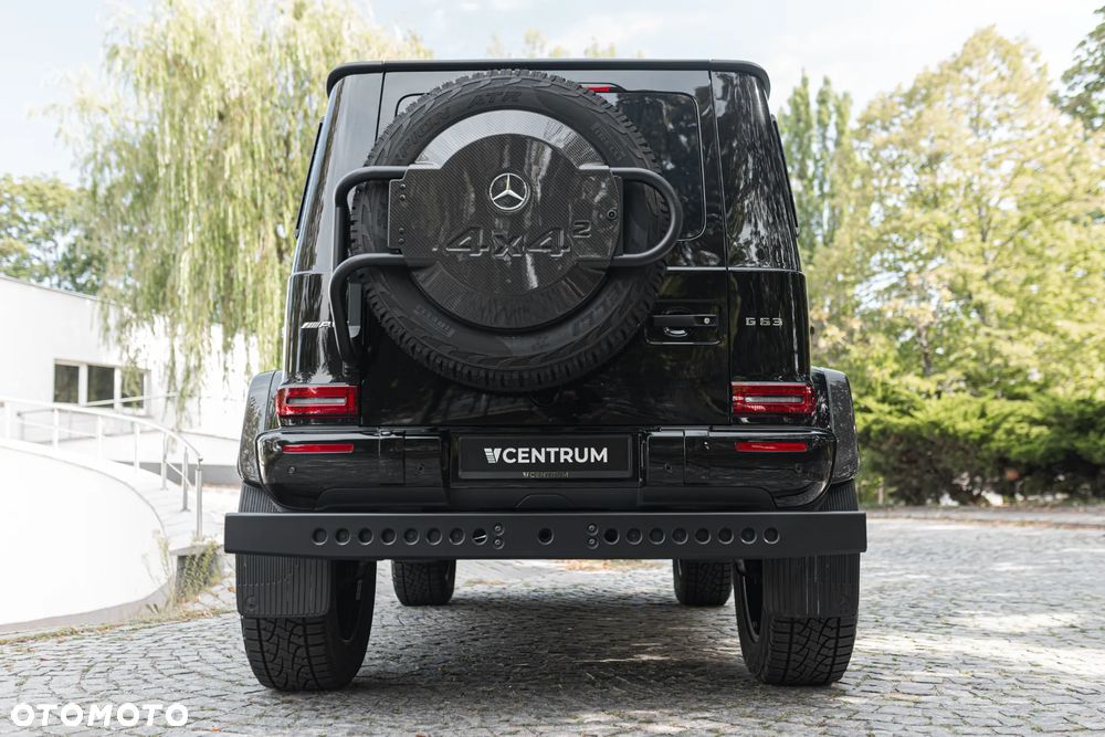 Mercedes-Benz Klasa G AMG 63 4x4 2 - 24