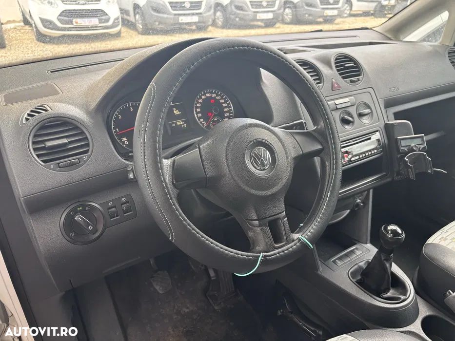 Volkswagen CADDY MAXY - 8