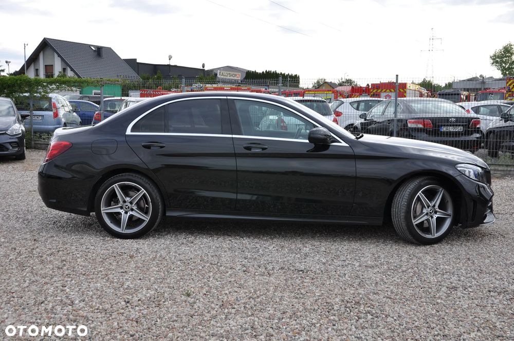 Mercedes-Benz Klasa C 200 4-Matic 9G-TRONIC - 3