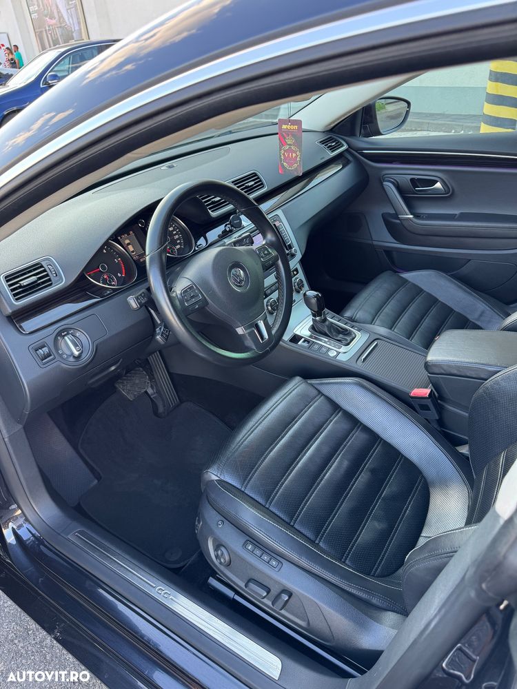 Volkswagen Passat CC 2.0 TDI BlueMotion Technology DSG - 11