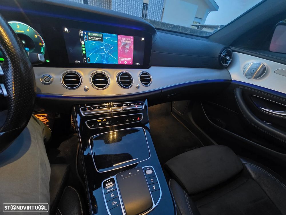 Mercedes-Benz E 300 de 9G-TRONIC AMG Line - 10