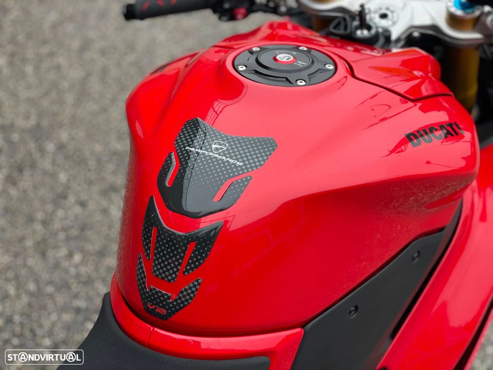 Ducati Panigale V2 S - 4