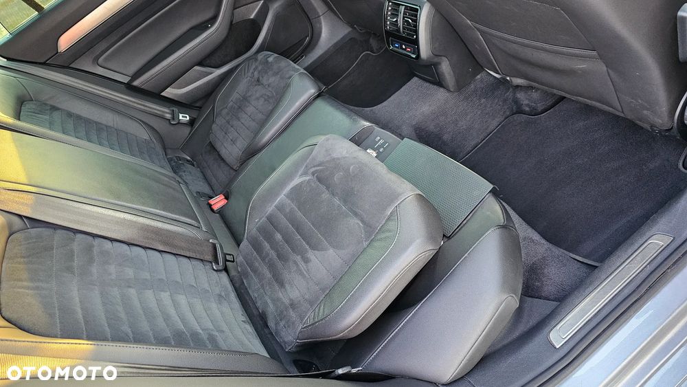 Volkswagen Passat Variant - 16