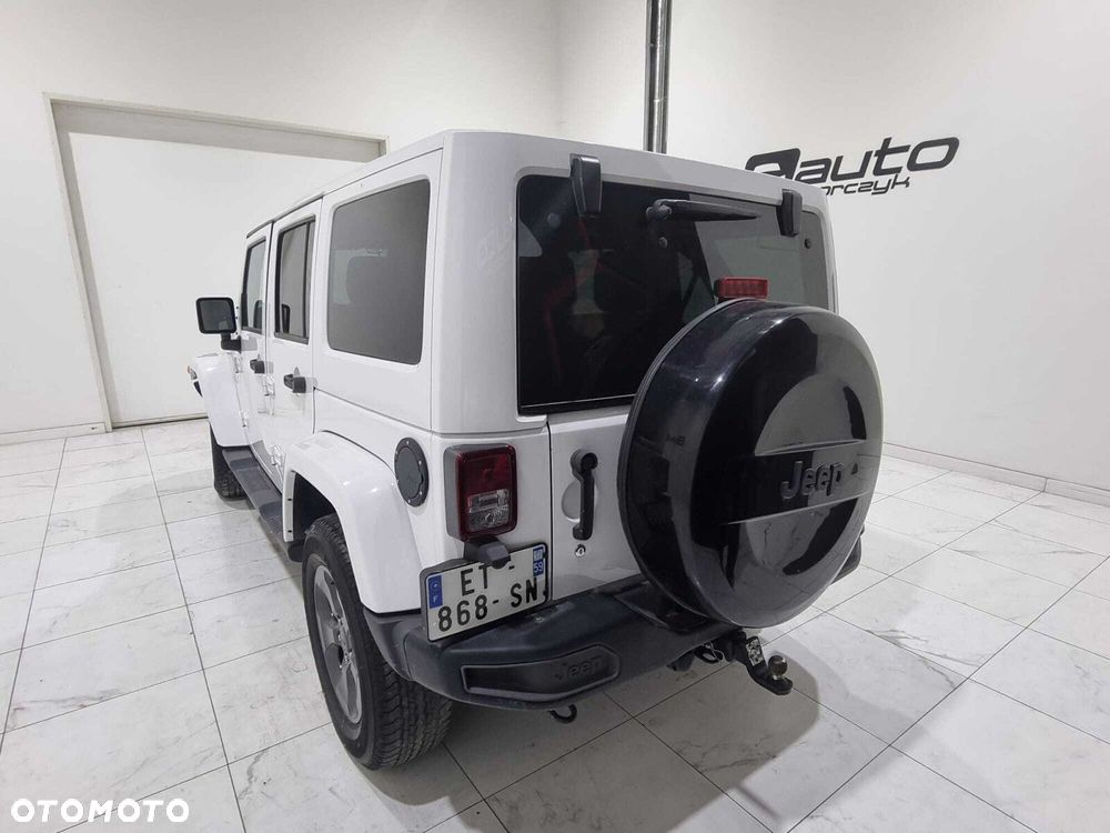 Jeep Wrangler - 13