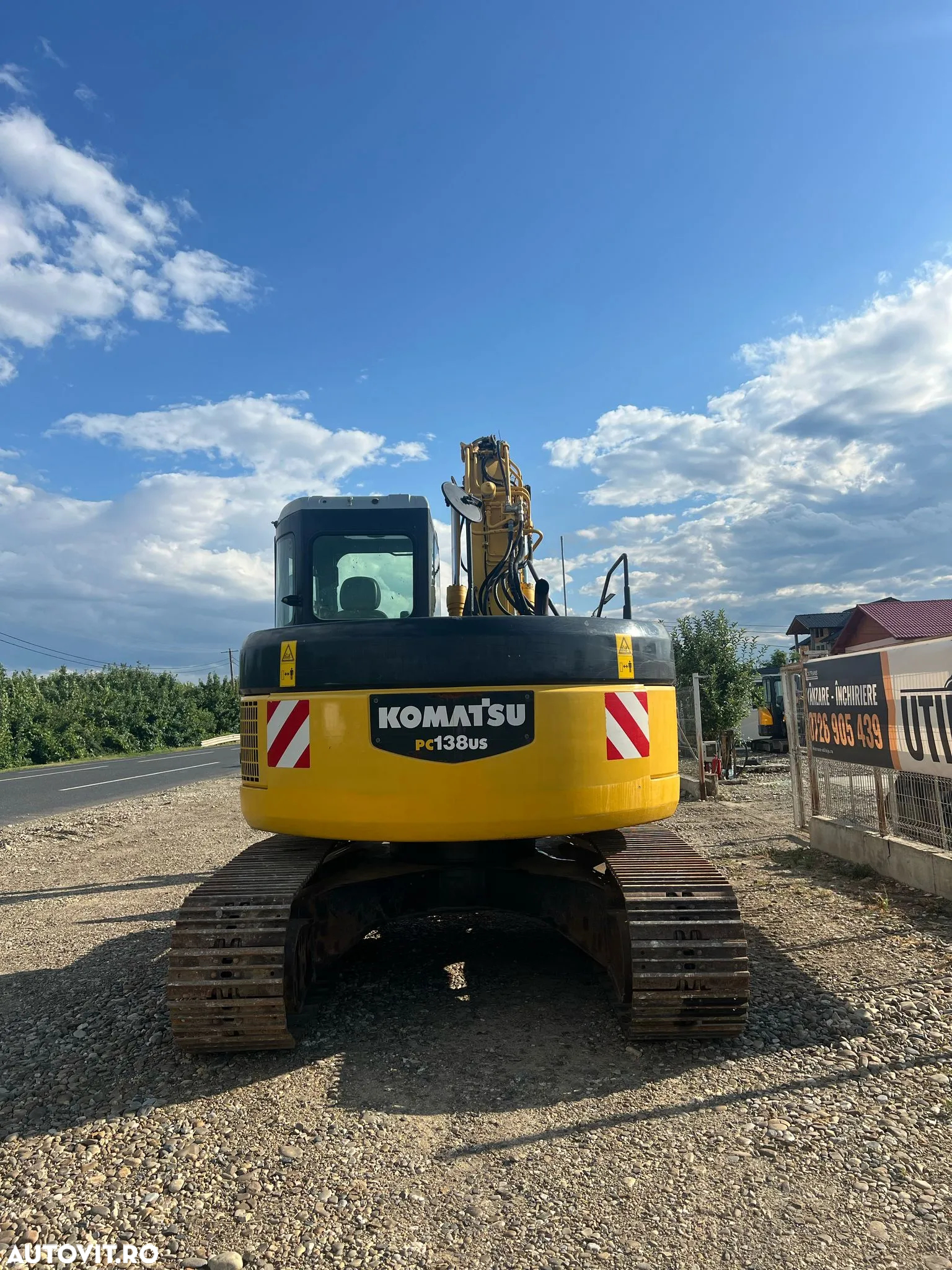 Komatsu PC138us - 12