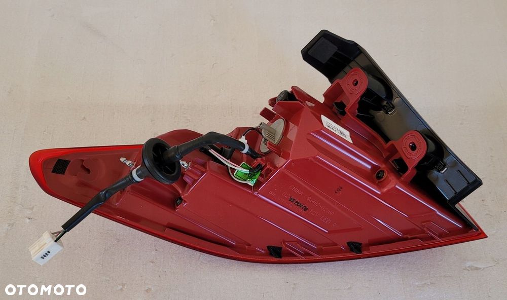 LAMPA PRAWA TYŁ LED HYUNDAI IONIQ 2016- NOWA - 8