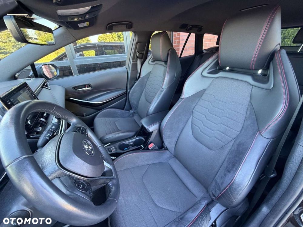 Toyota Corolla - 8