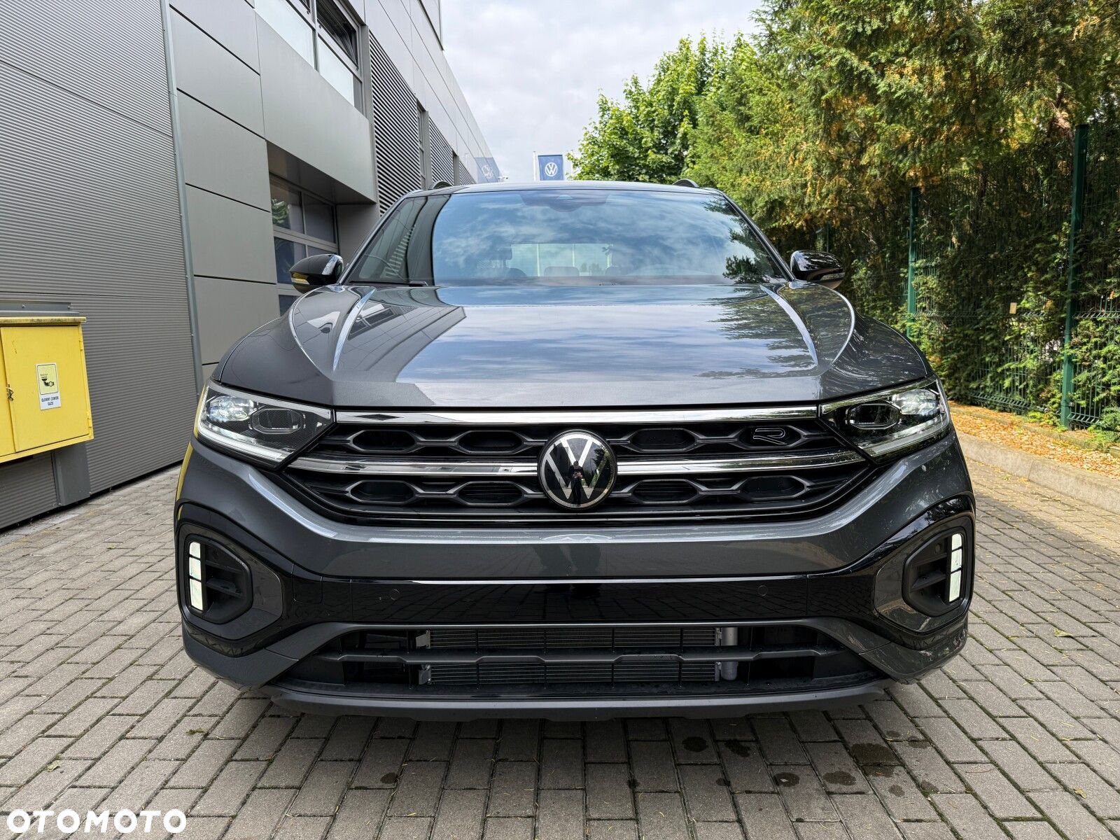 Volkswagen T-Roc - 4