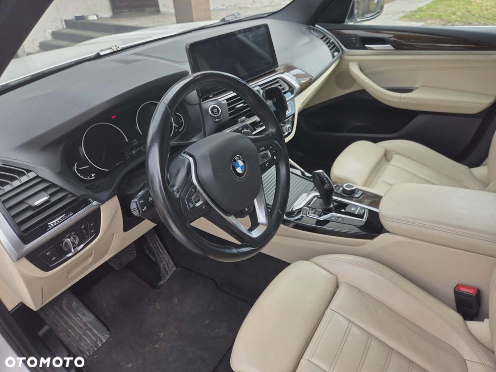 BMW X3 xDrive30i GPF xLine sport - 13