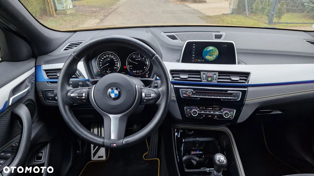BMW X2 xDrive18d Edition M Mesh - 11
