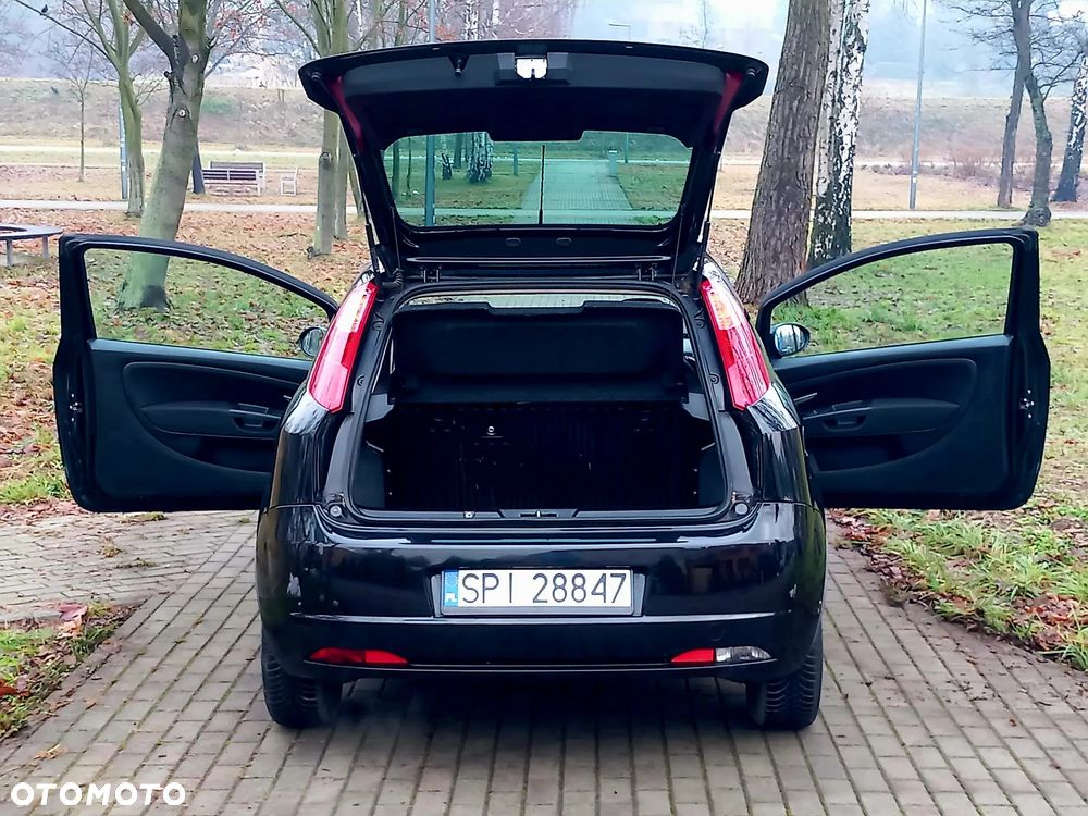 Fiat Grande Punto 1.4 8V Racing - 17