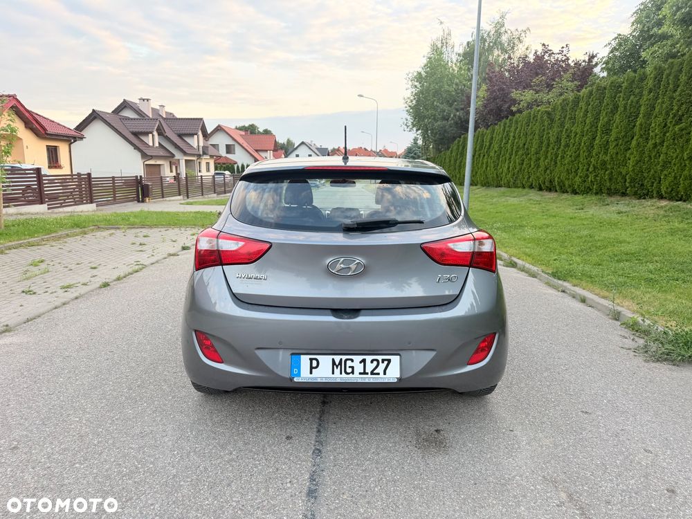 Hyundai i30 - 12