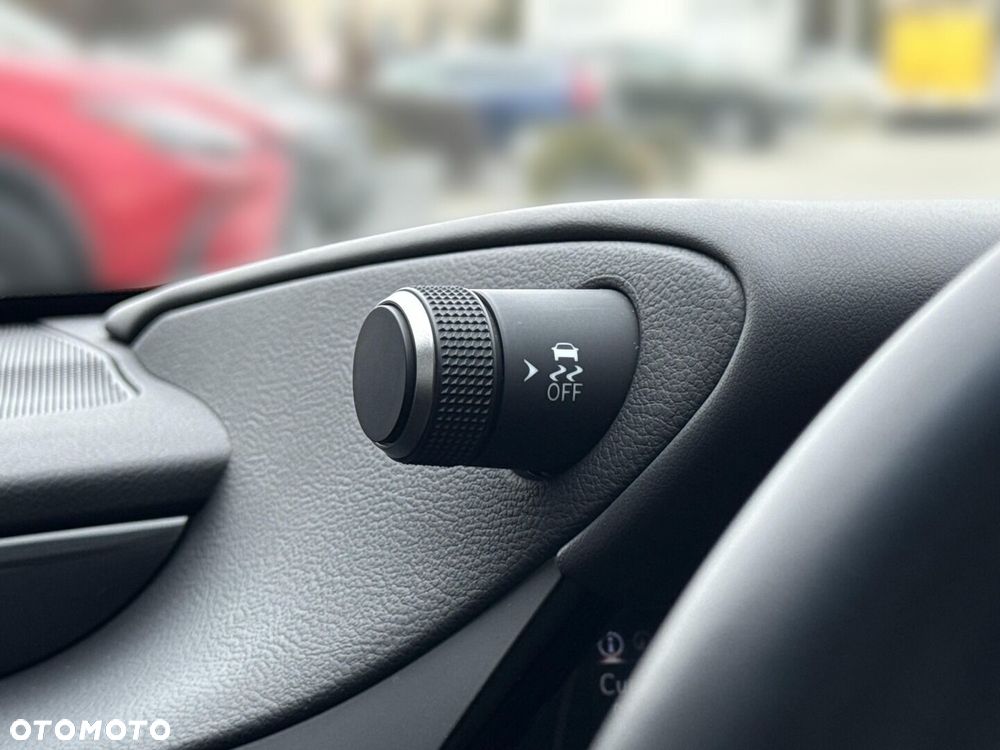 Lexus ES 300h Business Edition - 13