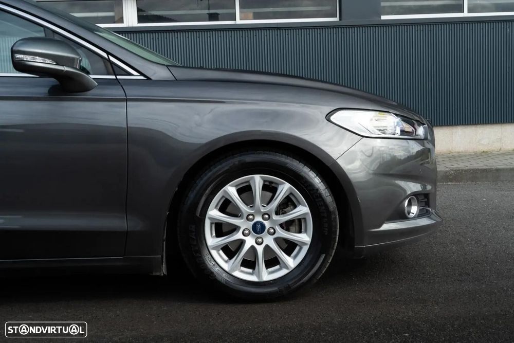 Ford Mondeo SW - 38