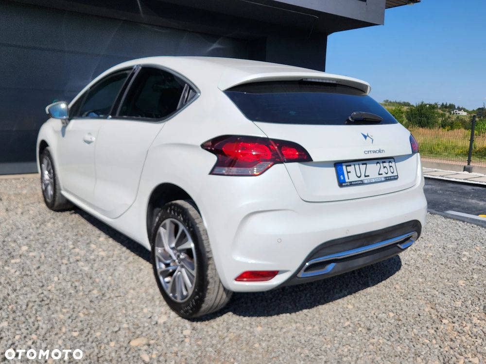 Citroën DS4 HDi 165 SoChic - 8
