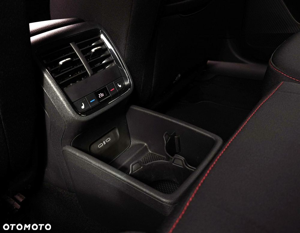 Skoda Octavia 2.0 TSI RS DSG - 33