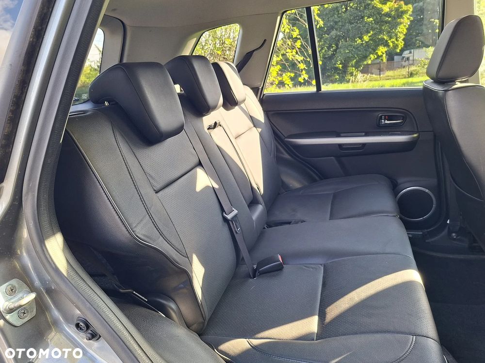 Suzuki Grand Vitara 3.2 Automatik Comfort+ 20 Jahre - 22