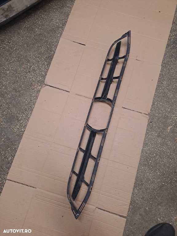Grila centrala bara fata Bmw X3 G01 an 2018-2022 originala - 2