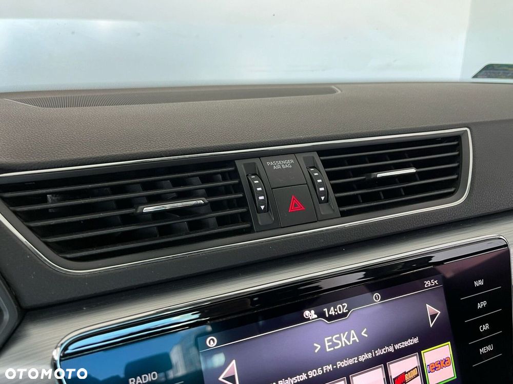 Skoda Superb 2.0 TSI Ambition DSG - 27