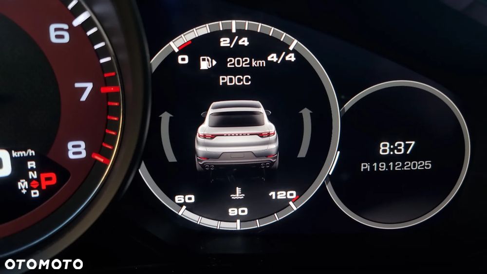 Porsche Cayenne - 30