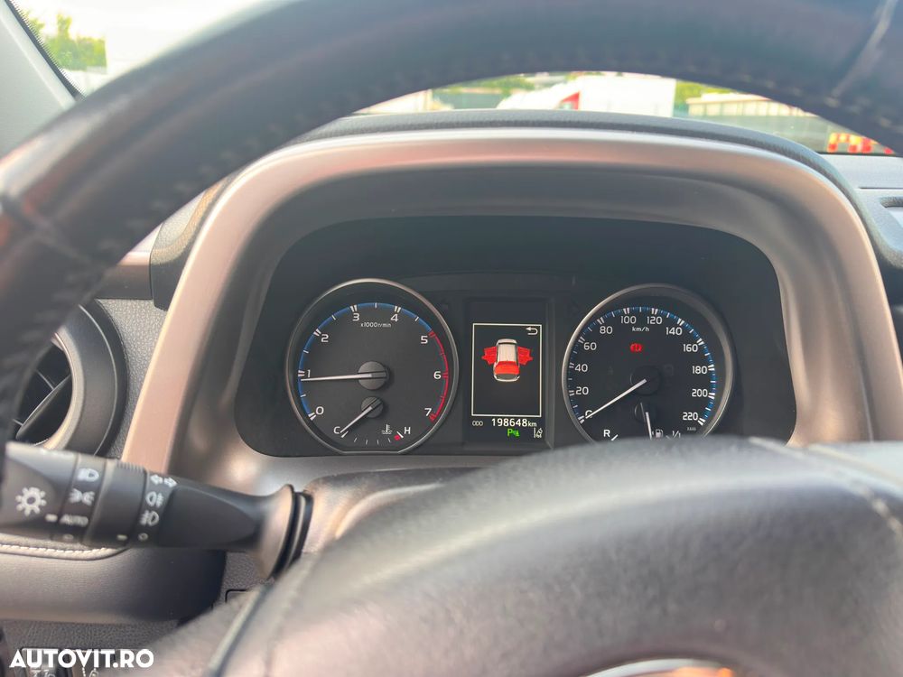 Toyota RAV4 2.0 D-4D 2WD Comfort - 14