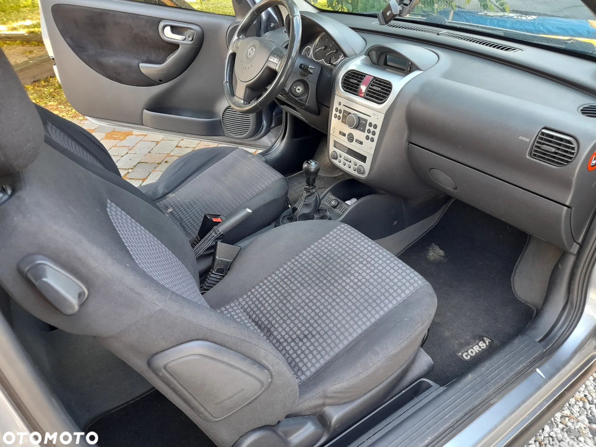 Opel Corsa - 12