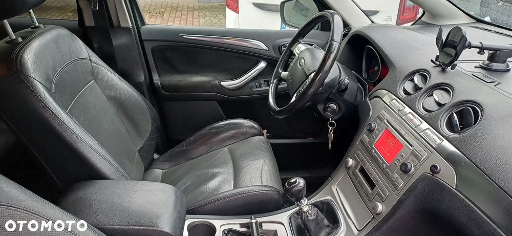 Ford S-Max 2.0 TDCi Titanium - 29