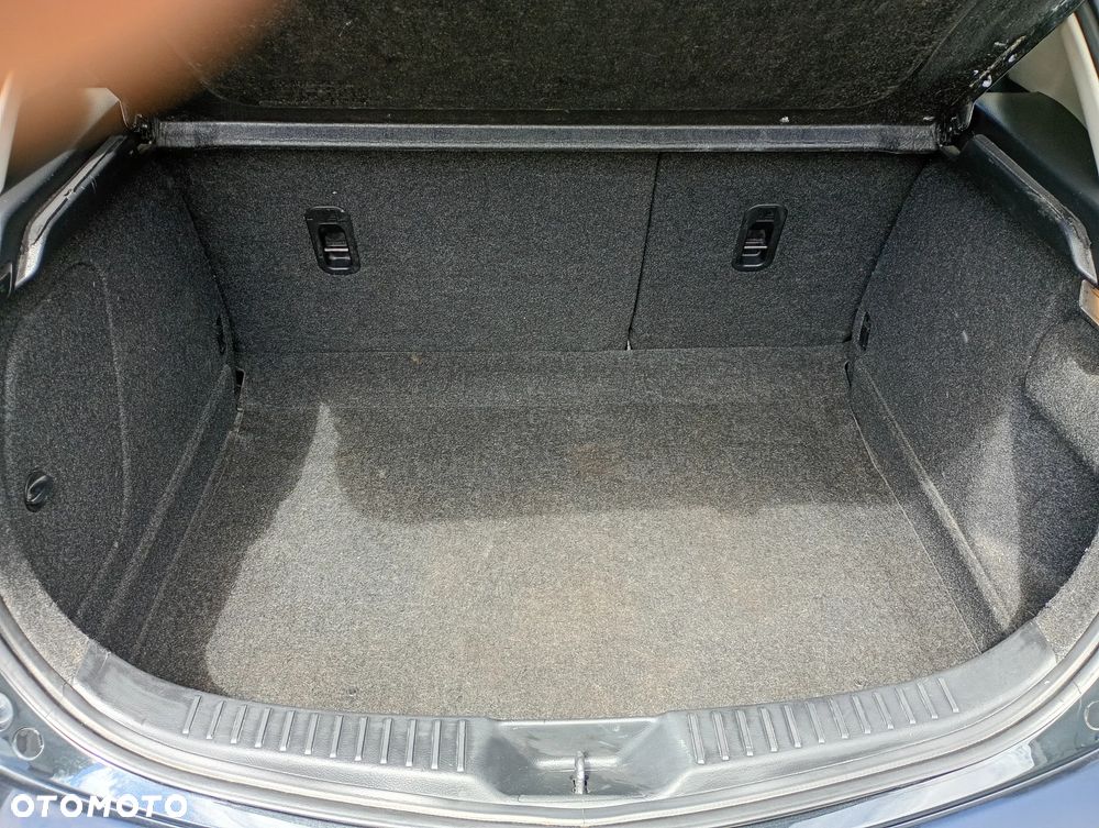 Mazda 3 1.6 MZR Exclusive-Line - 36
