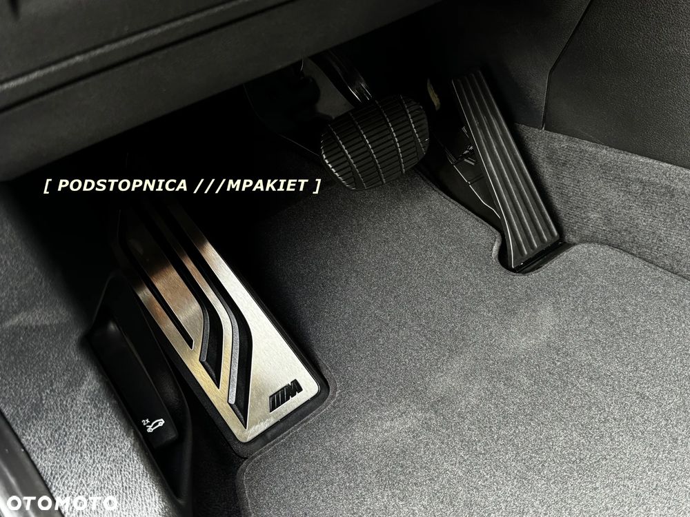 BMW X1 xDrive20d xLine - 28