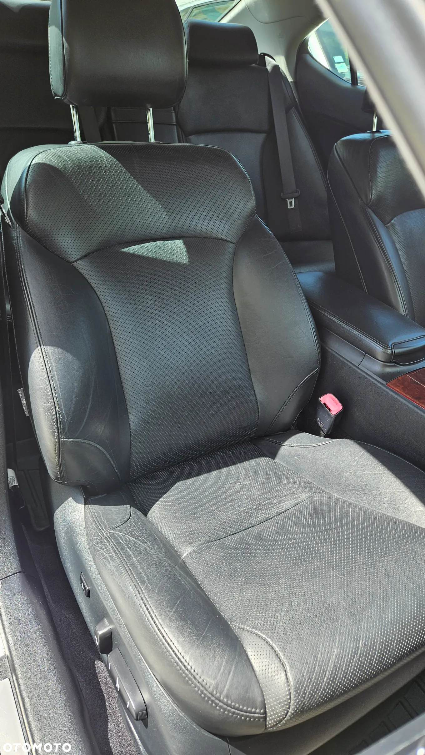 Lexus IS 250 Prestige - 27