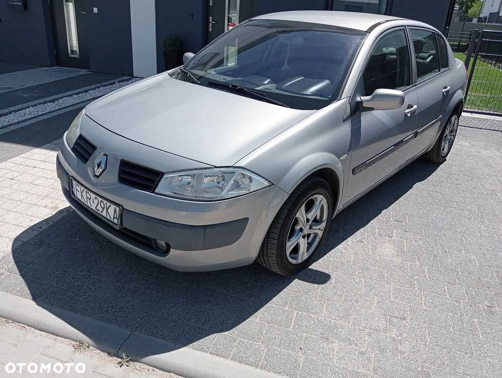 Renault Megane 1.6 Confort Authentique - 5