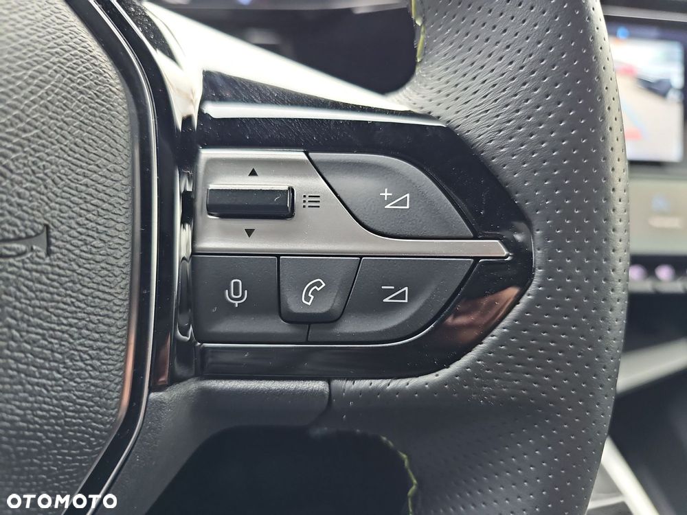 Peugeot 308 - 17