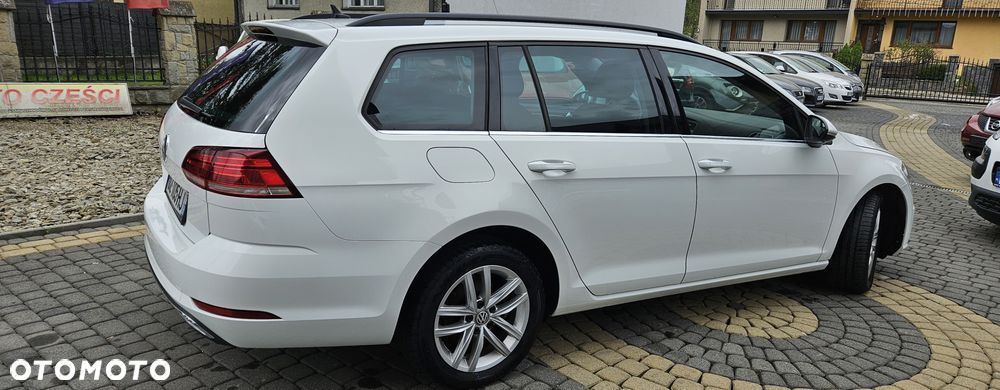 Volkswagen Golf Variant 2.0 TDI SCR DSG Active - 9