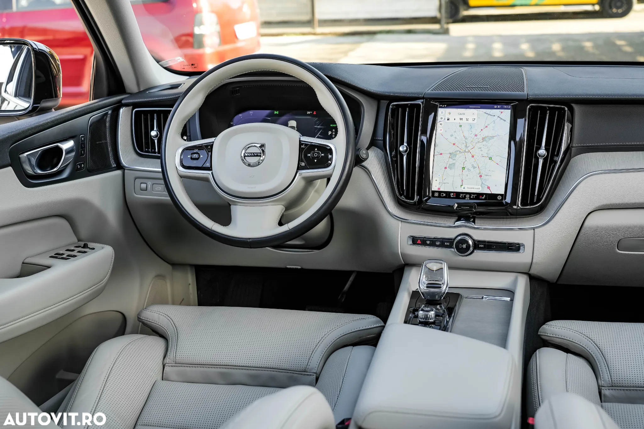 Volvo XC 60 T6 AWD Recharge Geartronic Inscription Expression - 10