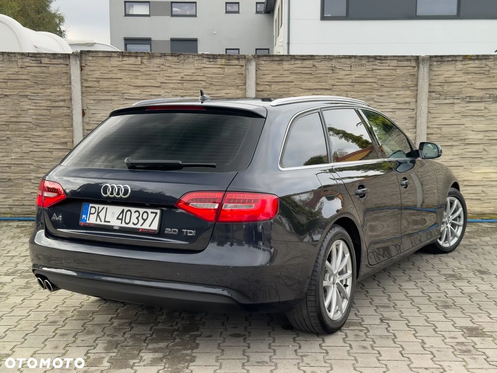 Audi A4 Avant 2.0 TDI ultra - 10