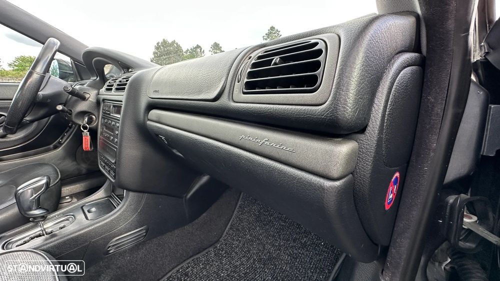 Peugeot 406 Coupé 3.0 V6 - 24