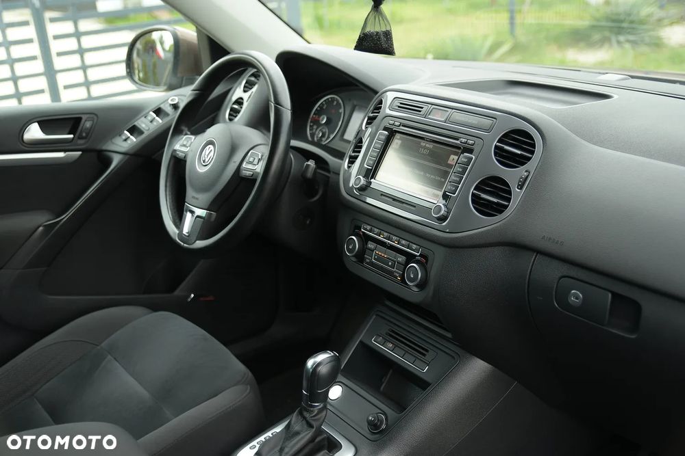 Volkswagen Tiguan 2.0 TDI DPF 4Motion DSG Sport & Style - 17