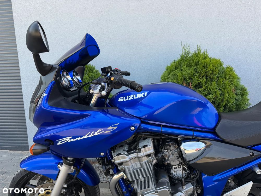 Suzuki Bandit - 36