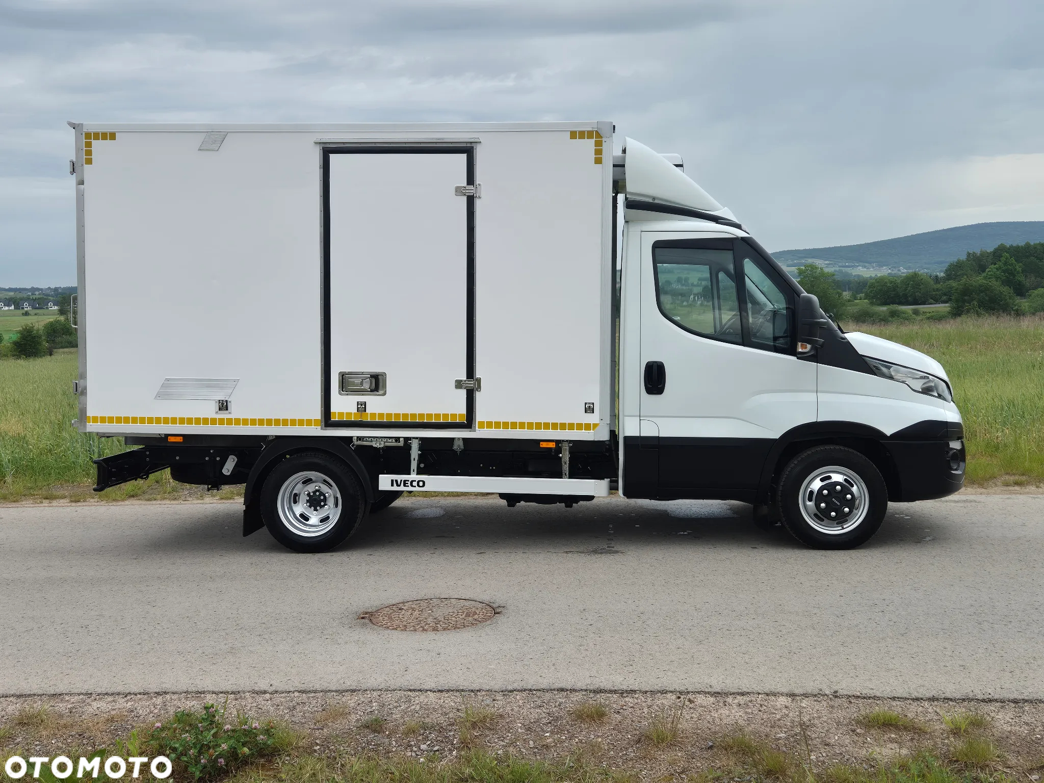 Iveco DAILY 35C15 35-150 CHŁODNIA CARRIER VIENTO 200 BOCZNE DRZWI SALON PL 2017R - 3
