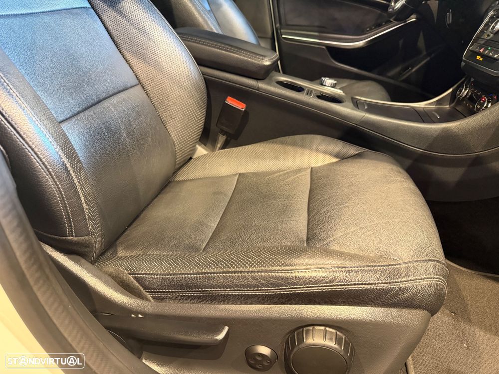 Mercedes-Benz CLA 220 (CDI) d 7G-DCT AMG Line - 38