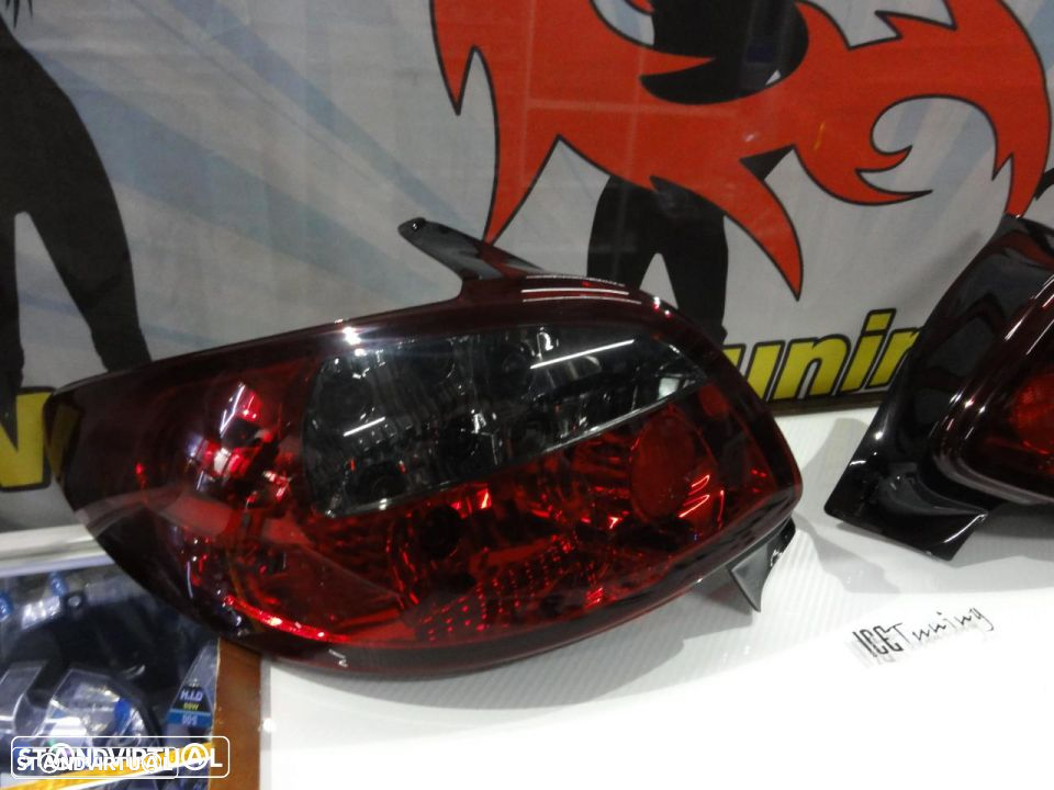 Faróis Peugeot 206 fundo vermelho escurecido (smoke) C/2 anos de garantia - 2