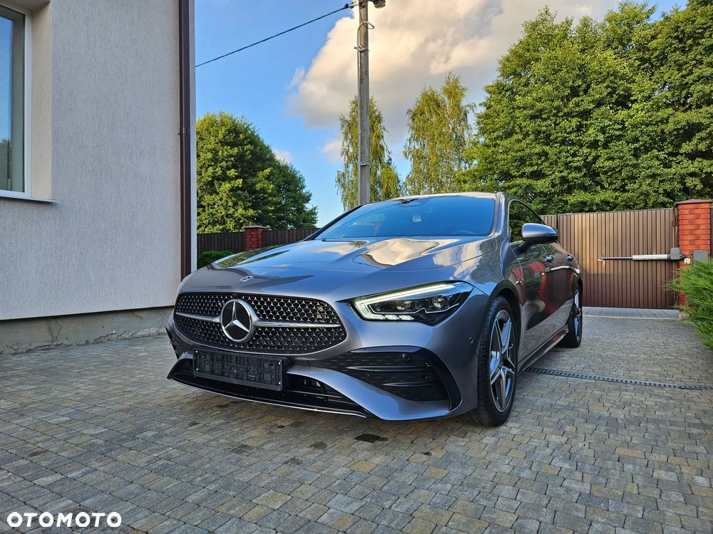 Mercedes-Benz CLA 180 AMG Line 7G-DCT - 1