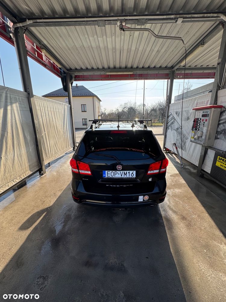 Fiat Freemont 2.0 Multijet 16V DPF Automatik Allrad Lounge - 4